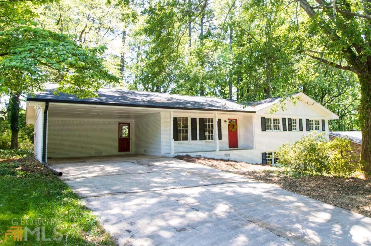 1223 Sanden Ferry Dr, Decatur GA  30033-3345 exterior