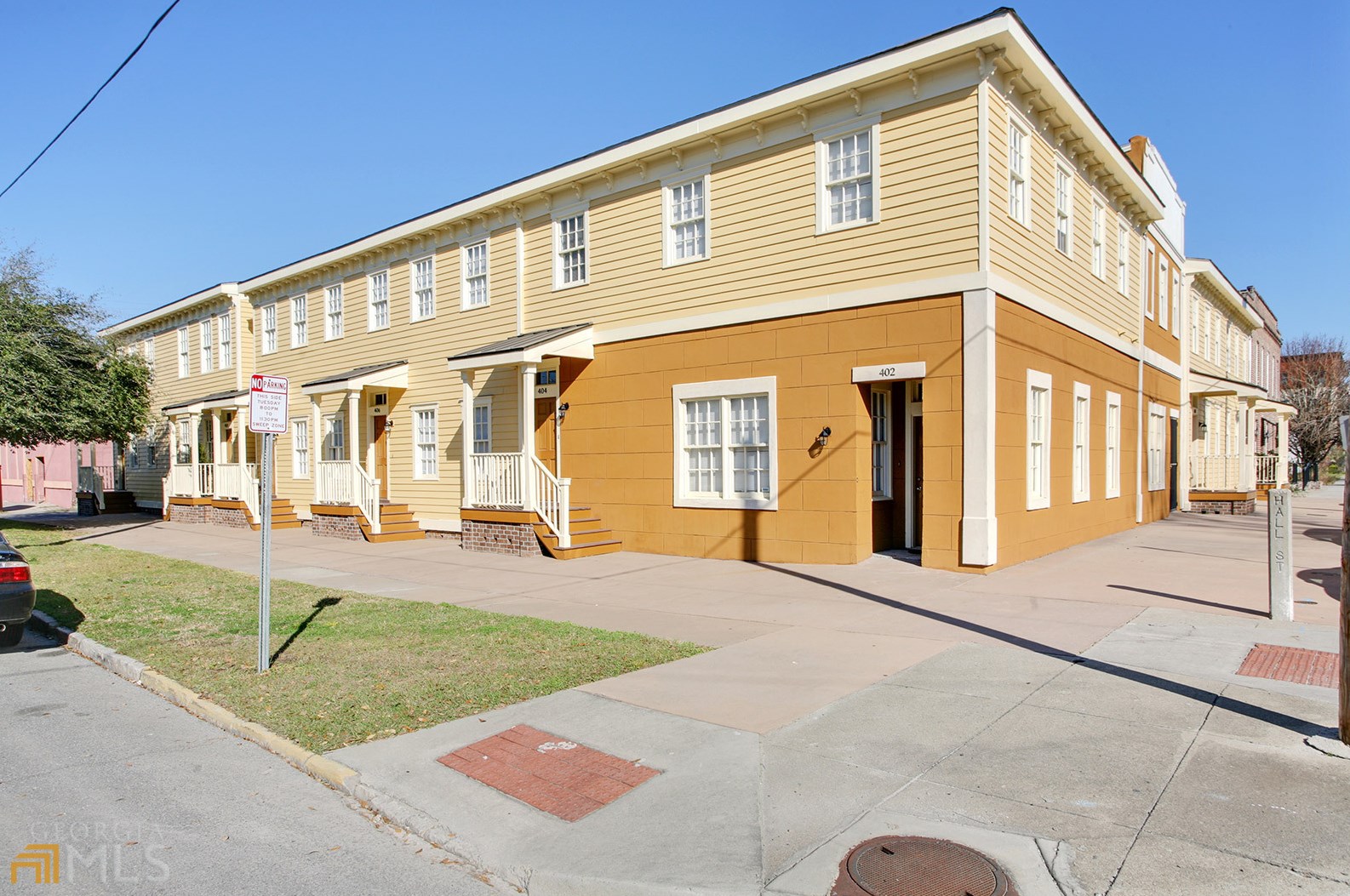 402 Hall St, Savannah, GA 31401-5713
