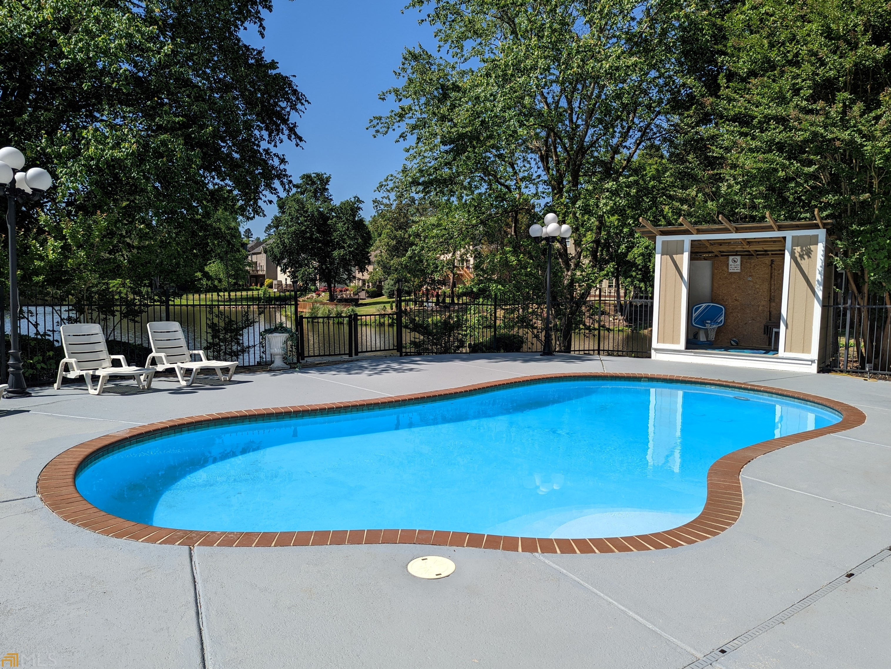 5355 Camden Lake Dr, Acworth, GA 30101-7119