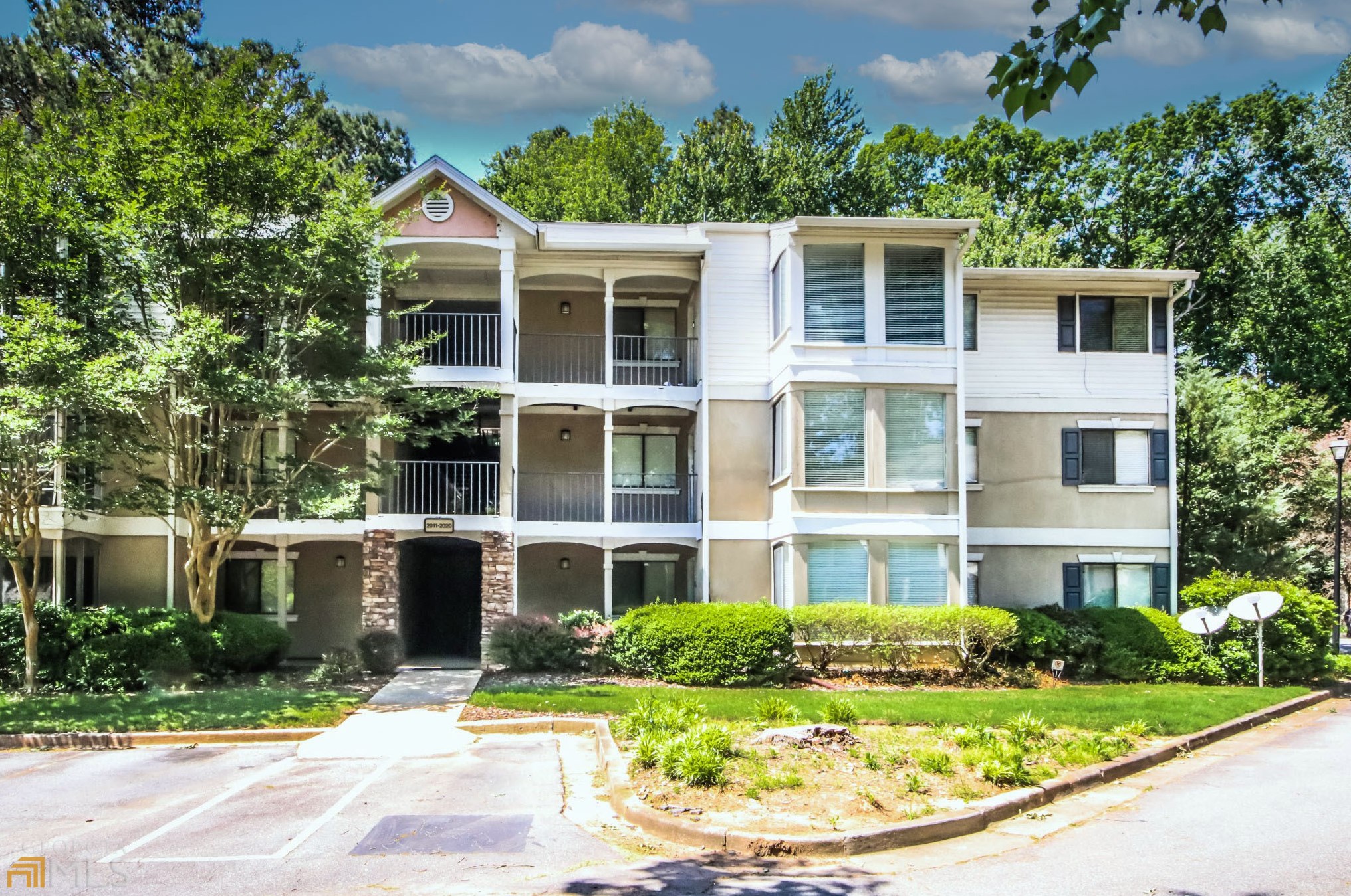 2020 Wingate Way, Atlanta, GA 30350-4989