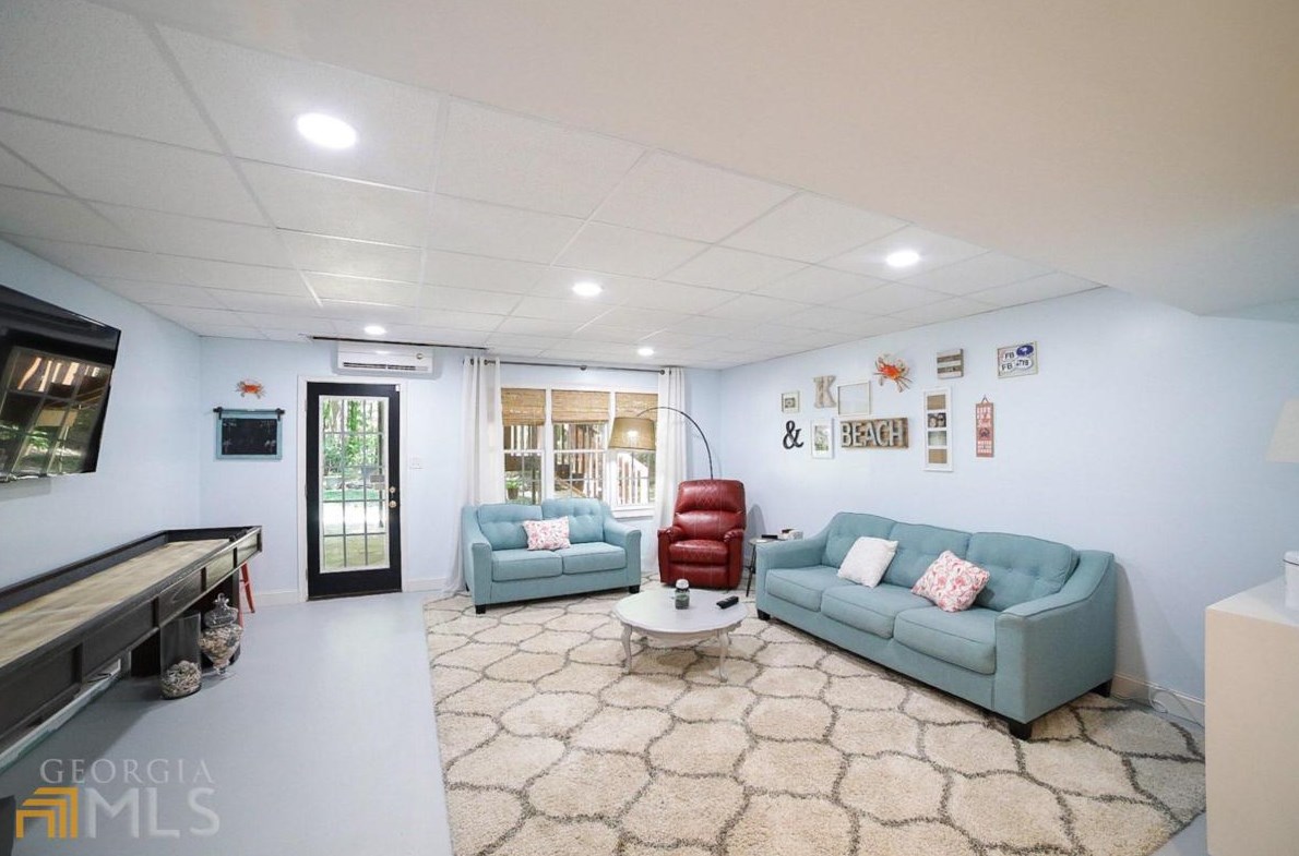 365 Riverbottom Rd, Athens GA 30606-6431 exterior