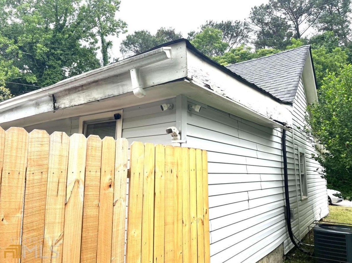 2726 Council St, Lithonia, GA 30058