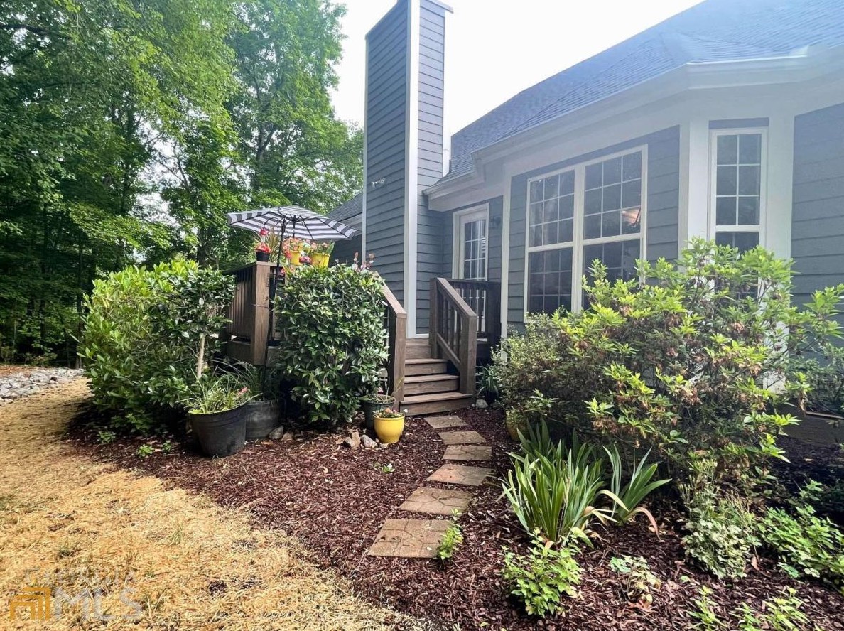 150 Oak Mdw Dr, Athens GA 30605-4550 exterior