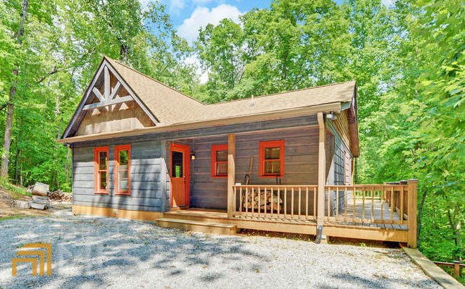 224 Dragon Tree Ln, Lakemont, GA 30552