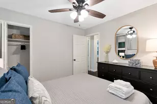 240 Lake Dr, Atlanta, GA 30340 - Photo 16