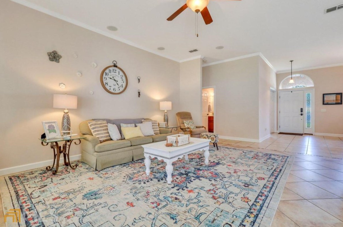 237 Deerwood Village Dr, Woodbine, GA 31569