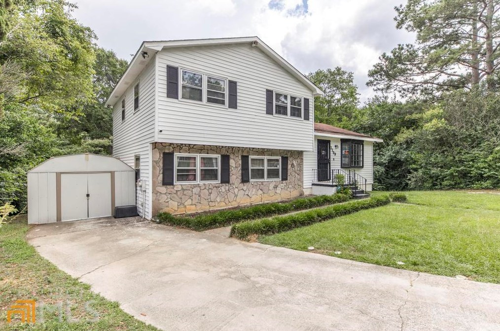 2209 Arrowwood Dr, Macon, GA 31206-3803