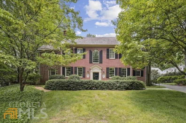 2514 Woodward Way, Atlanta, GA 30305-3562