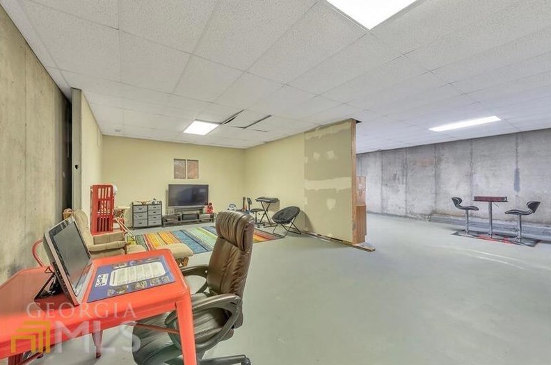208 Pine St, Stockbridge, GA 30281