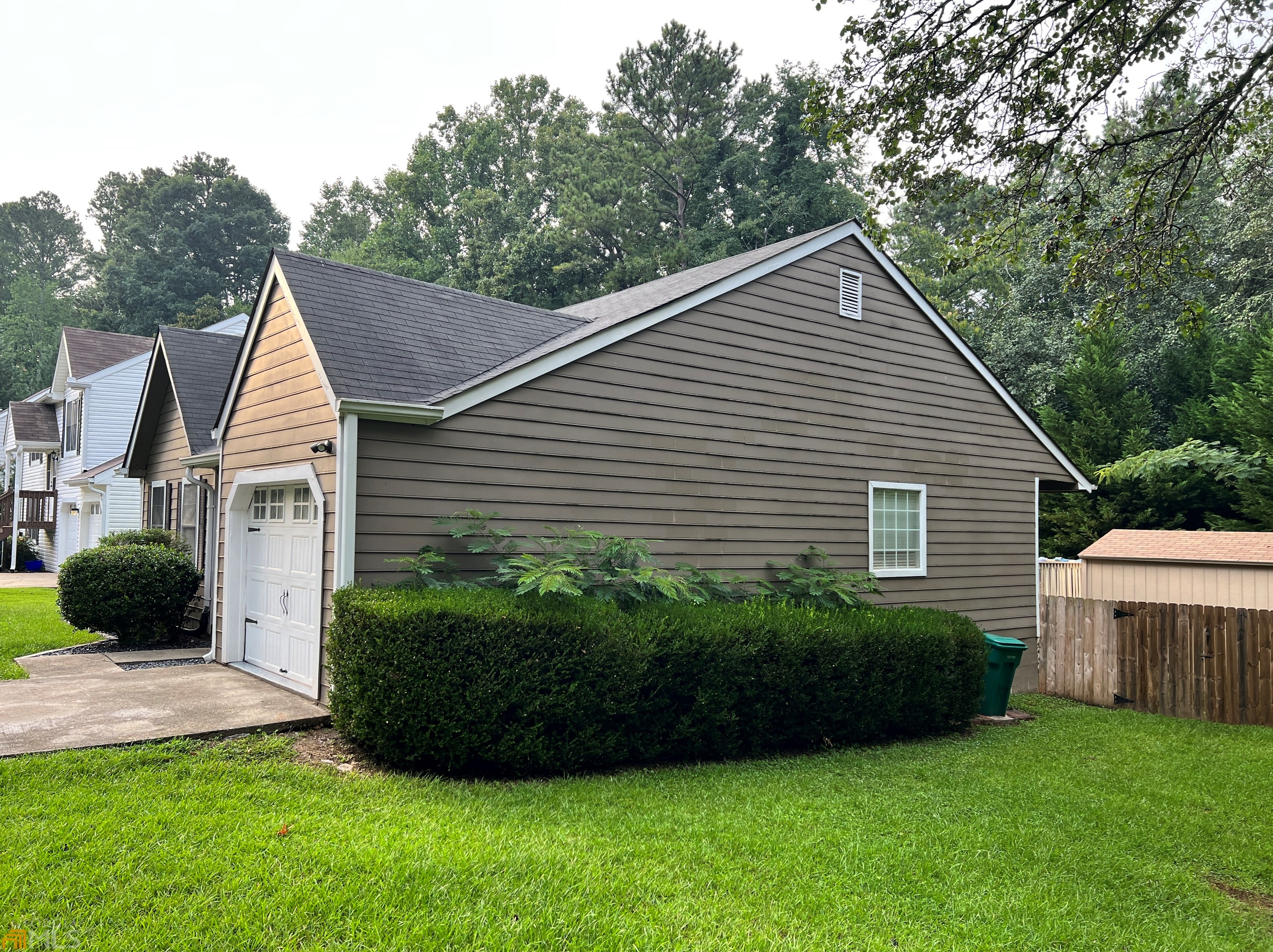4000 Cooper Lake Ct Se, Smyrna, GA 30082