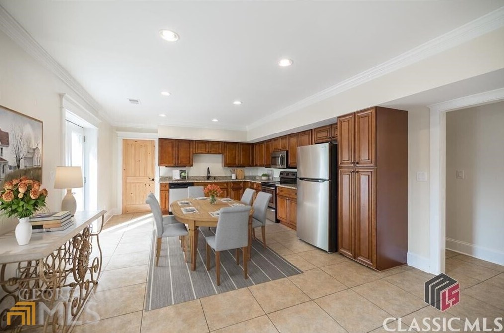 224 Fortson Dr, Athens GA 30606-4104 exterior