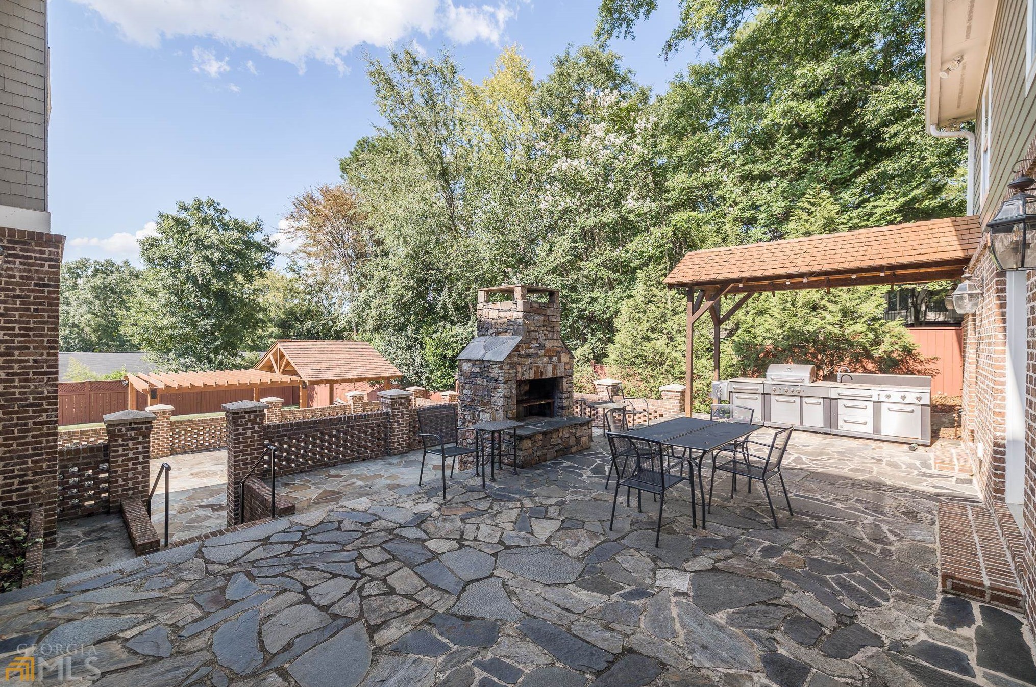 224 Fortson Dr, Athens GA 30606-4104 exterior