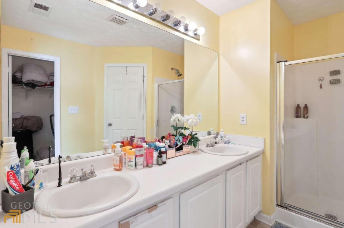 4999 Wexford Trl, Atlanta GA  30349-8902 exterior