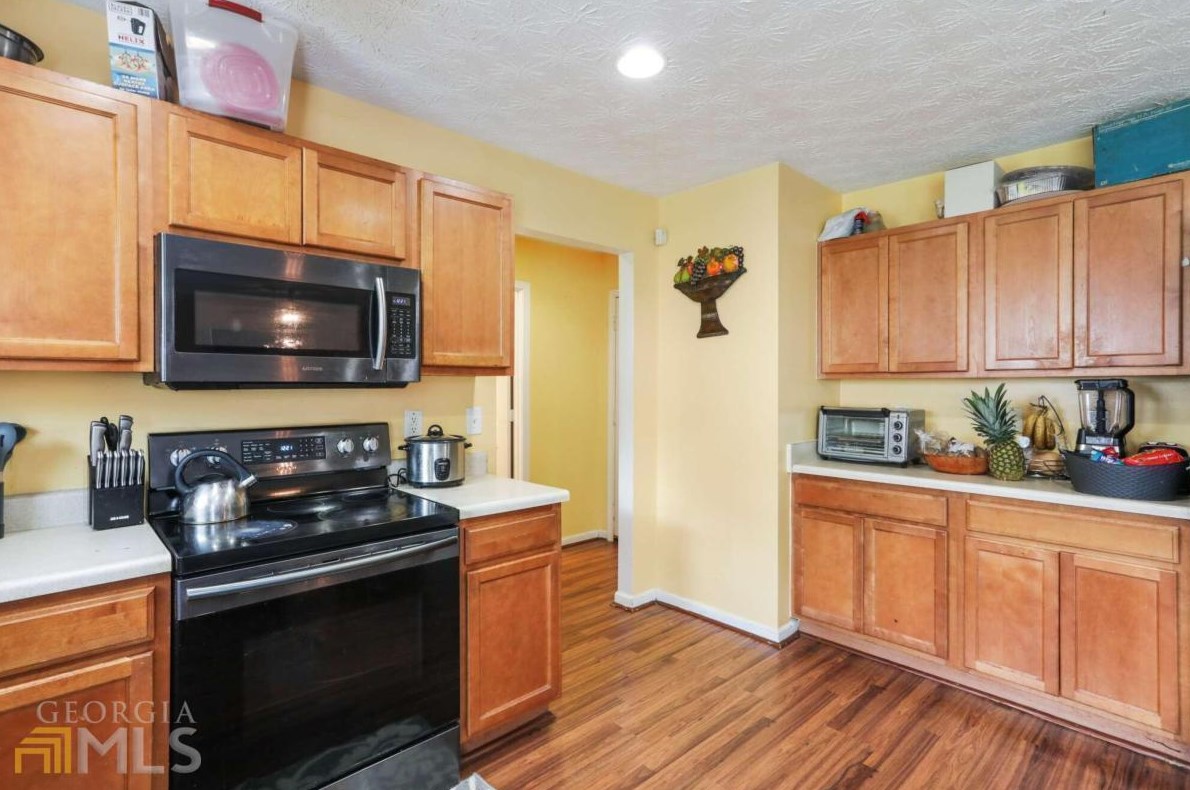 4999 Wexford Trl, Atlanta GA  30349-8902 exterior