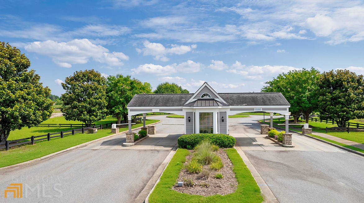 1011 Hawthorne Cir #0002, Madison, GA 30650
