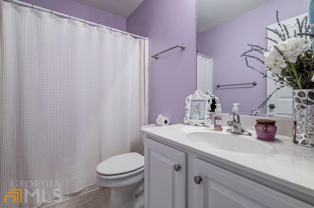 70 Homestead Dr, Dallas GA  30157-4626 exterior