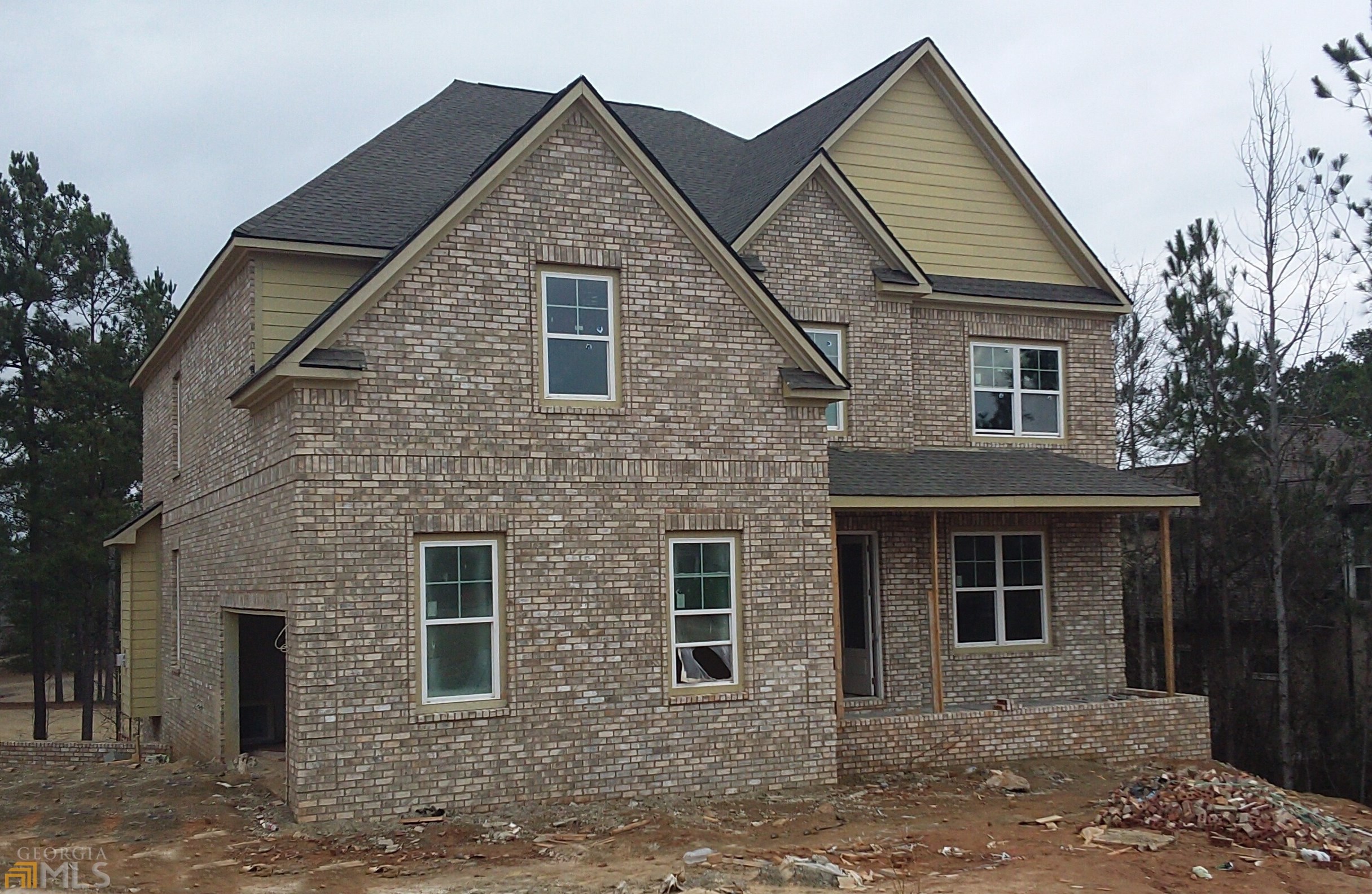 1511 Windward Dr, Locust Grove, GA 30248