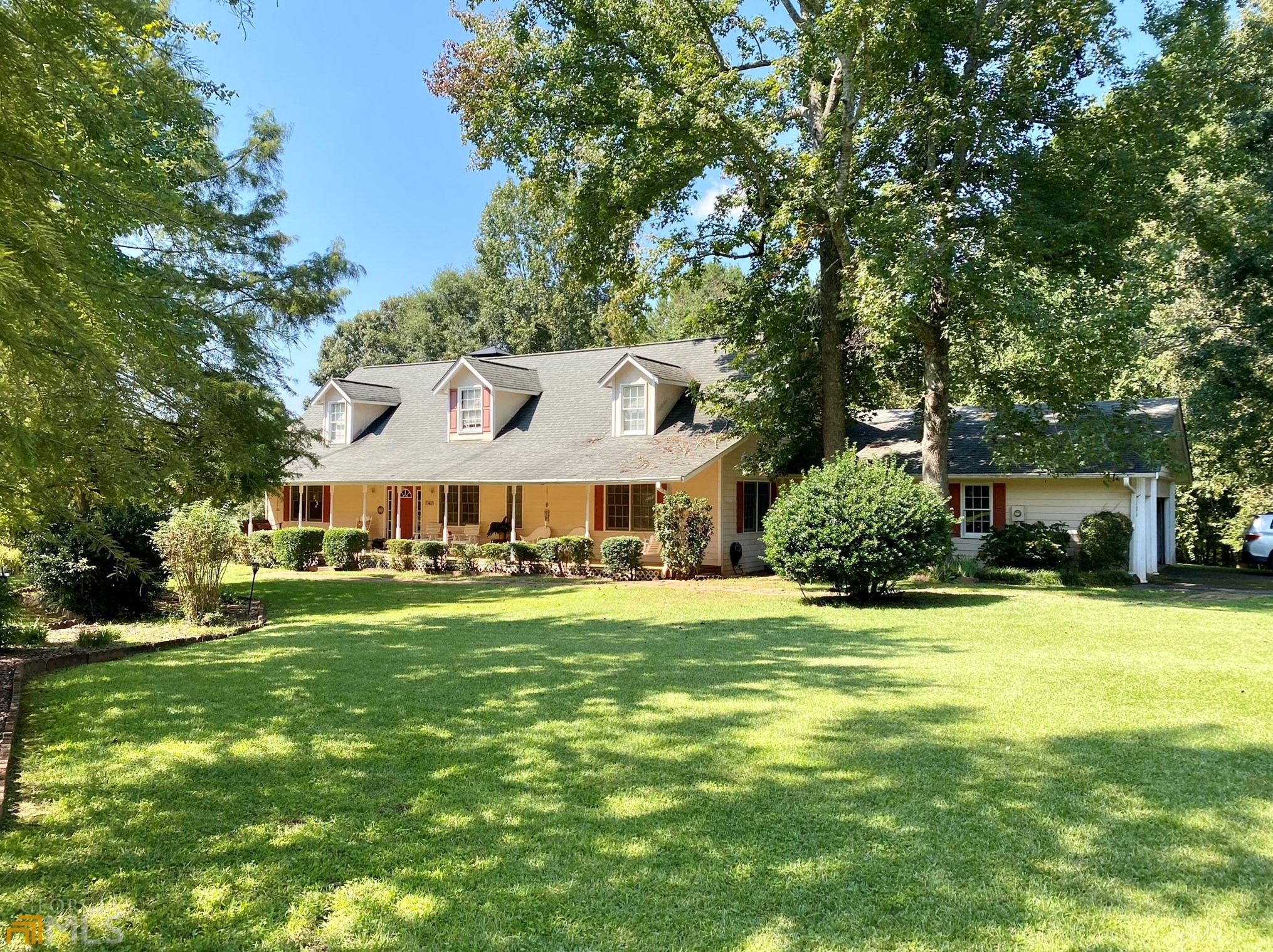 184 Briarwood Ct, Hoschton, GA 30548-1984