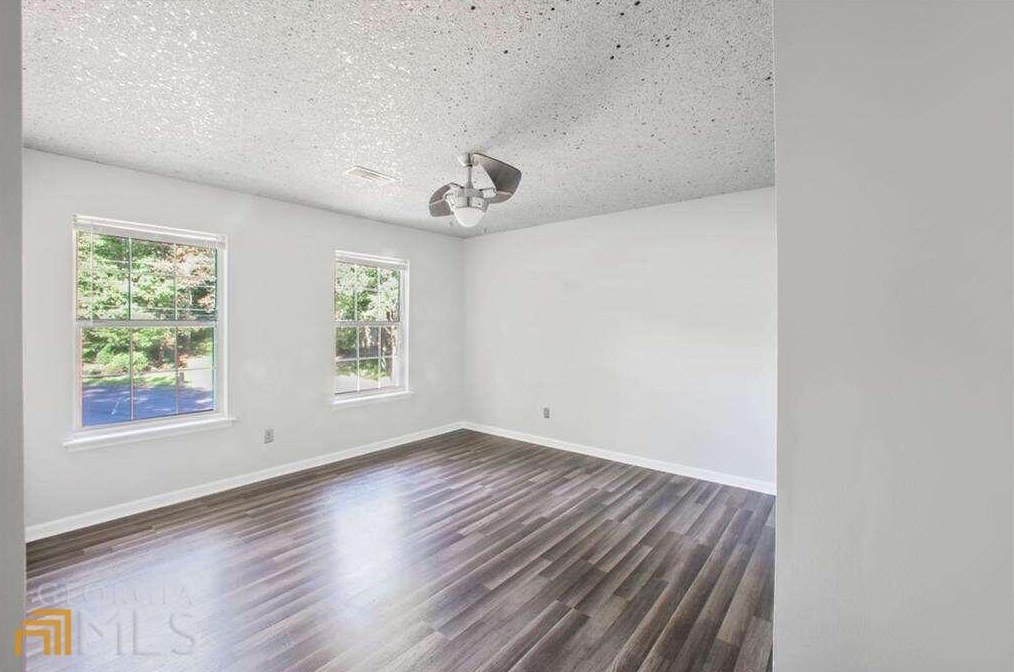 145 Shadybrook Ln, Atlanta GA 30331-7296 exterior