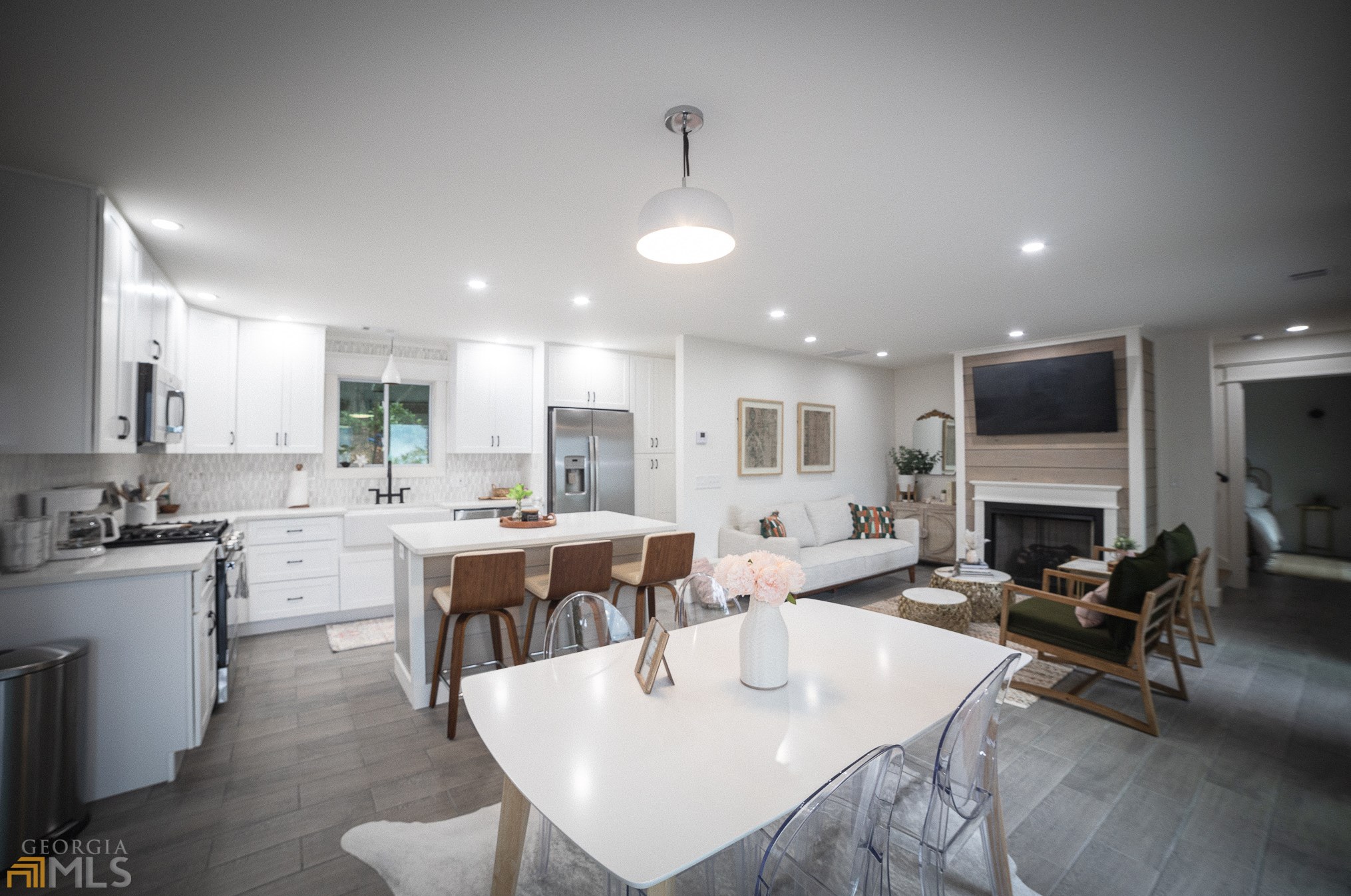 4 Old Highlands Rd, Sky Valley, GA 30537-0018