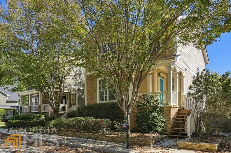 2238 Parkview Ct, Atlanta, GA 30318-1238