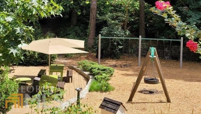 475 Hascall Rd, Atlanta GA  30309-2225 exterior