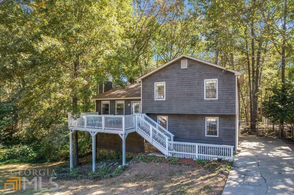 454 Russell Ridge Dr, Lawrenceville, GA 30043-4329