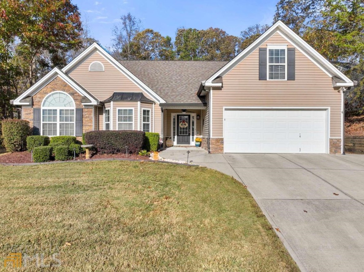 6718 Carriage Walk Ln, Flowery Branch, GA 30542-5084