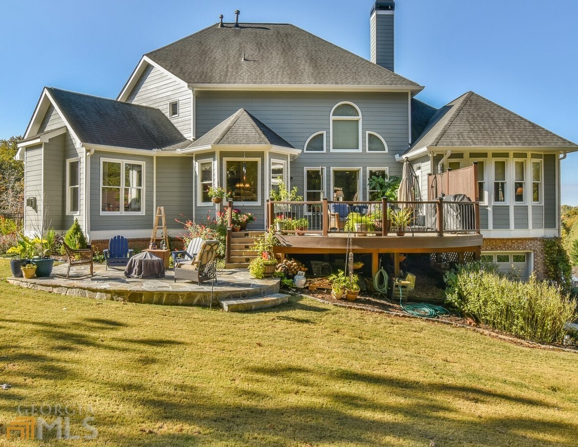 5030 Glen Forrest Dr, Flowery Branch, GA 30542-6116