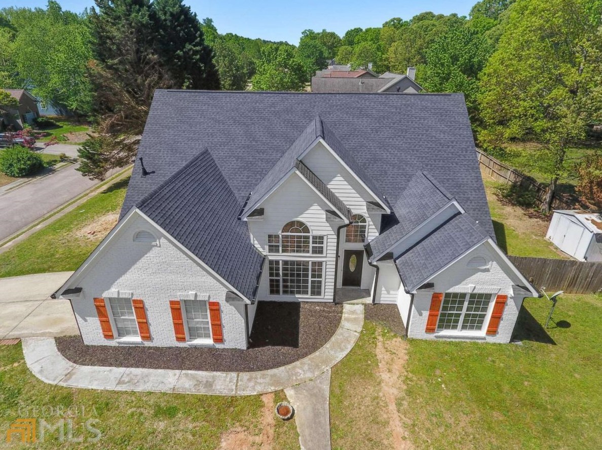 5659 Newberry Point Dr, Flowery Branch, GA 30542-2756