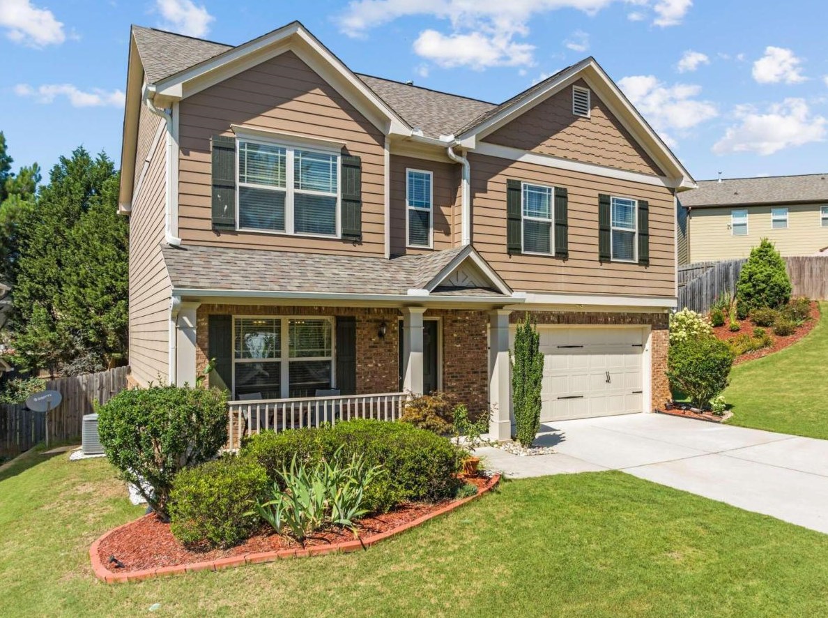 4826 Clarkstone Dr, Flowery Branch, GA 30542-3326
