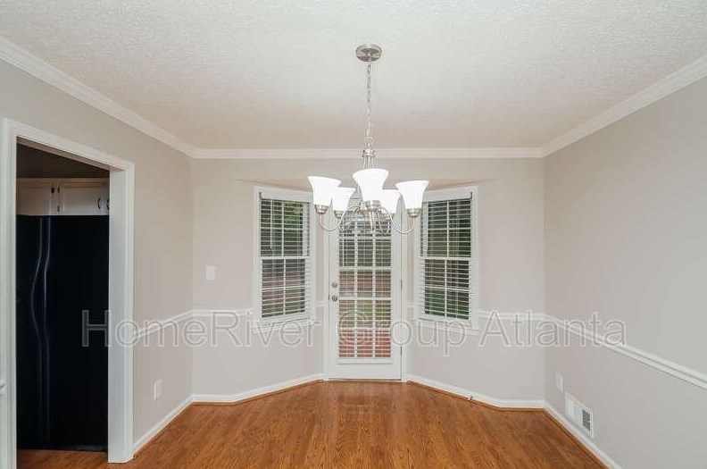 503 Stratford Dr, Douglasville, GA 30134