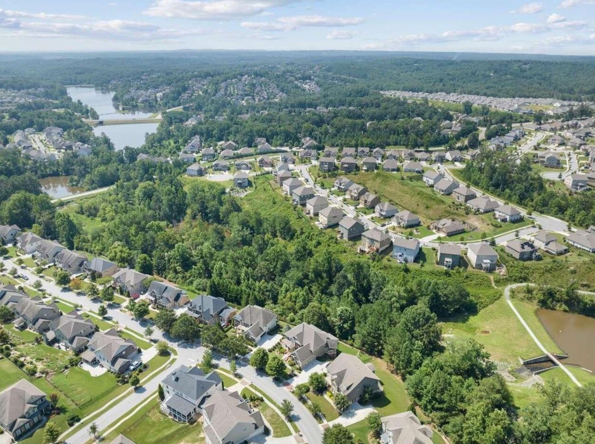 6547 Lemon Grass Ln, Flowery Branch GA  30542-5098 exterior