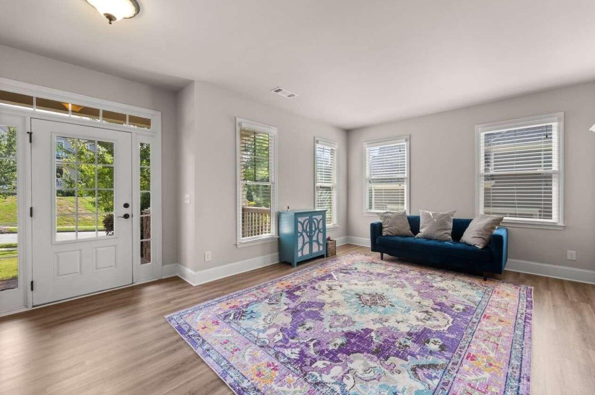6547 Lemon Grass Ln, Flowery Branch GA  30542-5098 exterior