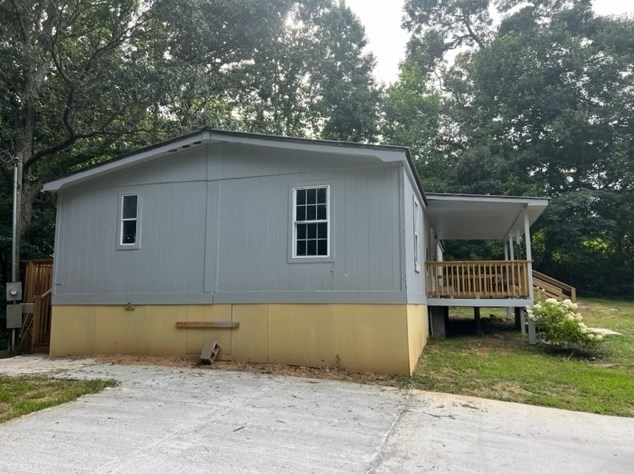 6841 Capitola Farm Rd, Flowery Branch, GA 30542-5015