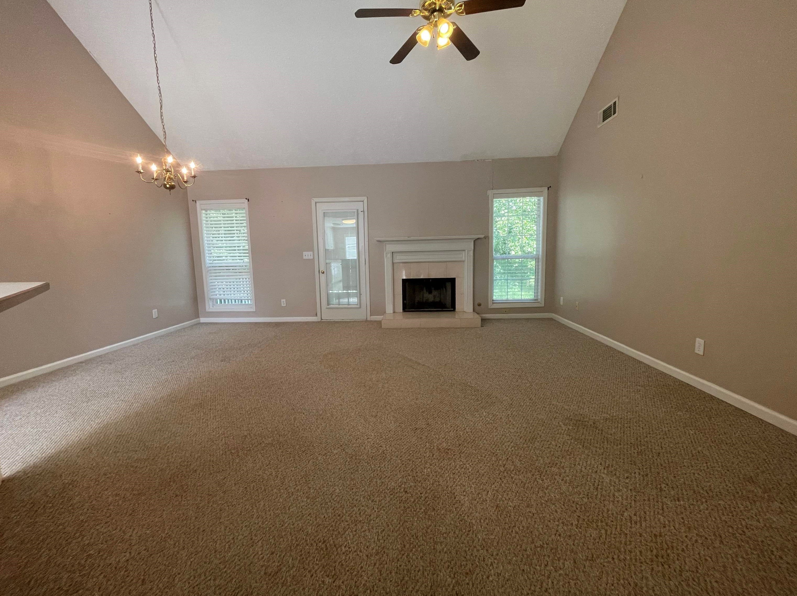 4845 Hunt Club Dr, Flowery Branch, GA 30542-3491