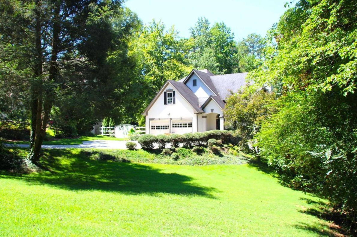 5707 Garden Walk, Flowery Branch, GA 30542-2655
