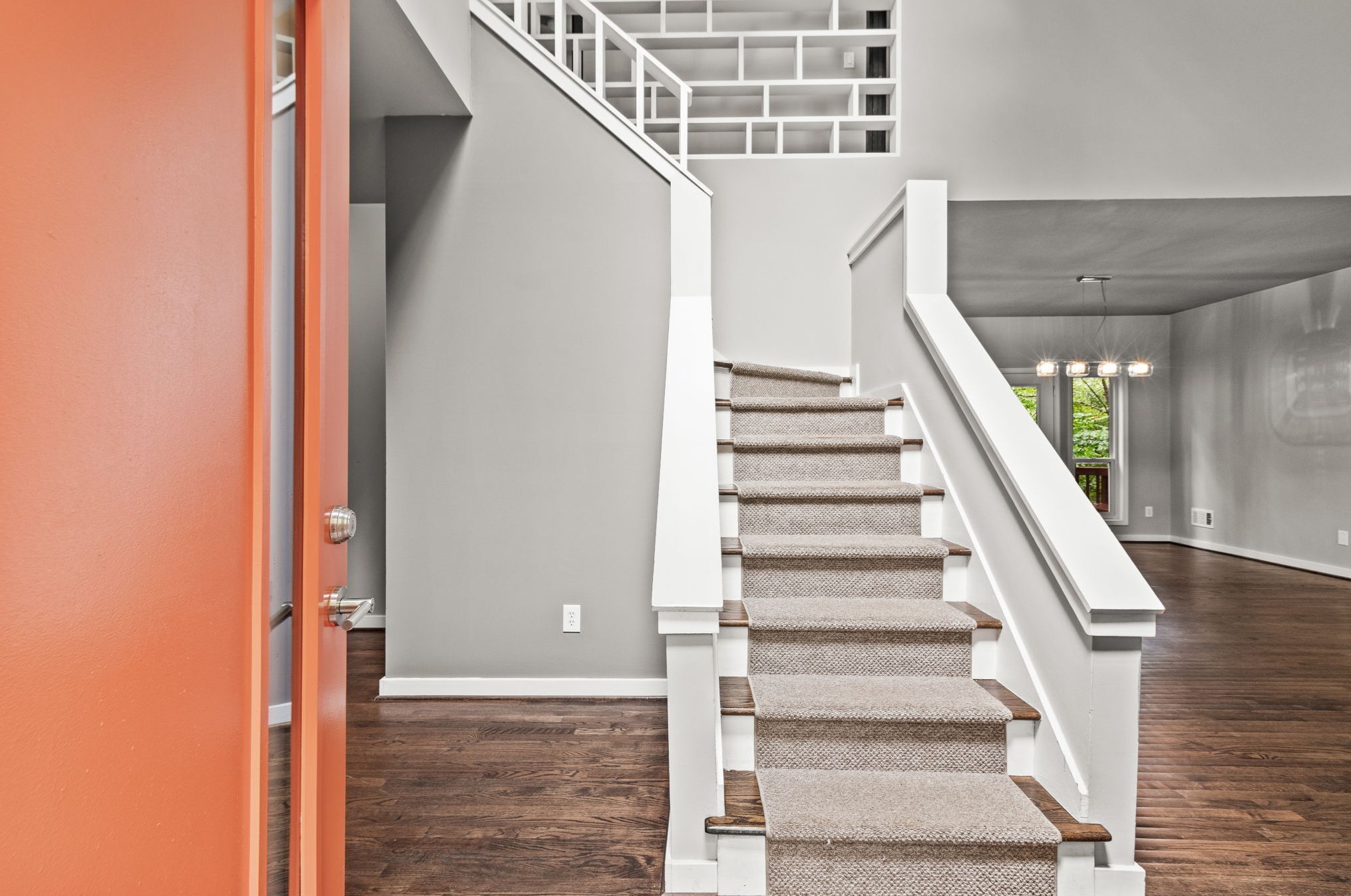 220 Wessex Ct, Atlanta GA  30328-2664 exterior