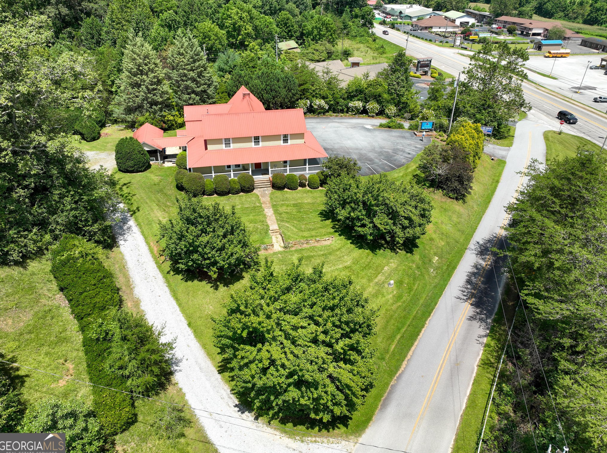 253 Carolina St, Sky Valley, GA 30537-0022