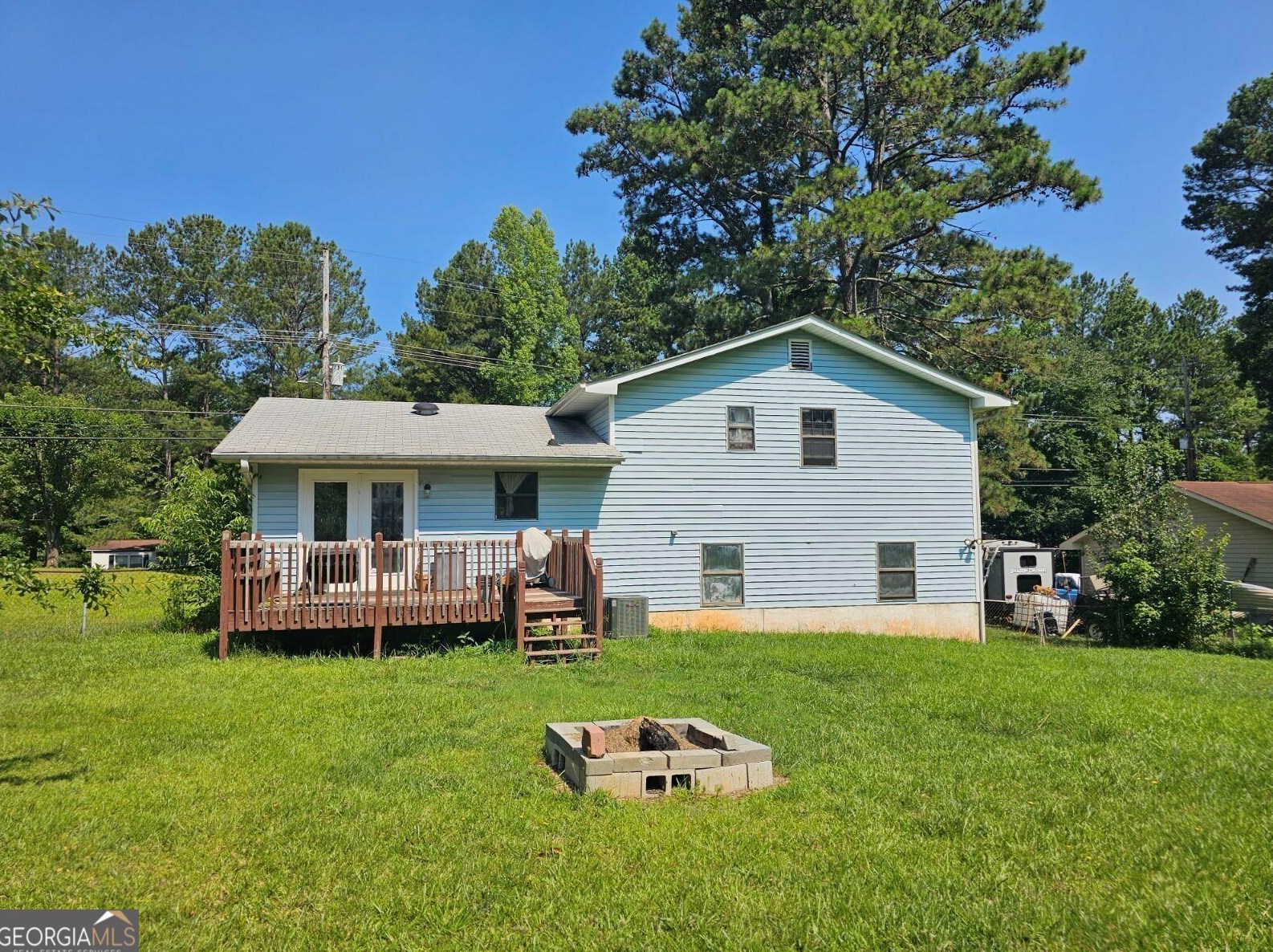 1504 Cave Springs Rd, Douglasville GA  30134-3650 exterior