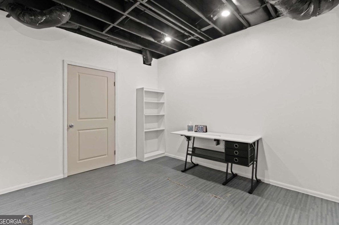 1000 Graystone Xing, Alpharetta GA  30005-7433 exterior