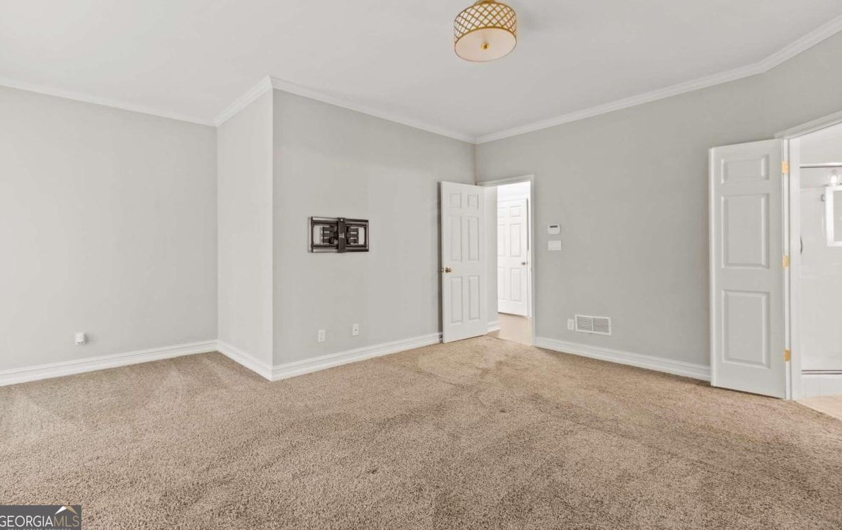 1000 Graystone Xing, Alpharetta GA  30005-7433 exterior