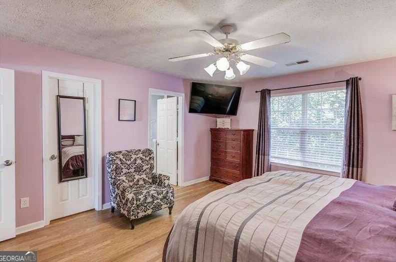 4624 Fox Forrest Dr, Flowery Branch GA  30542-3490 exterior