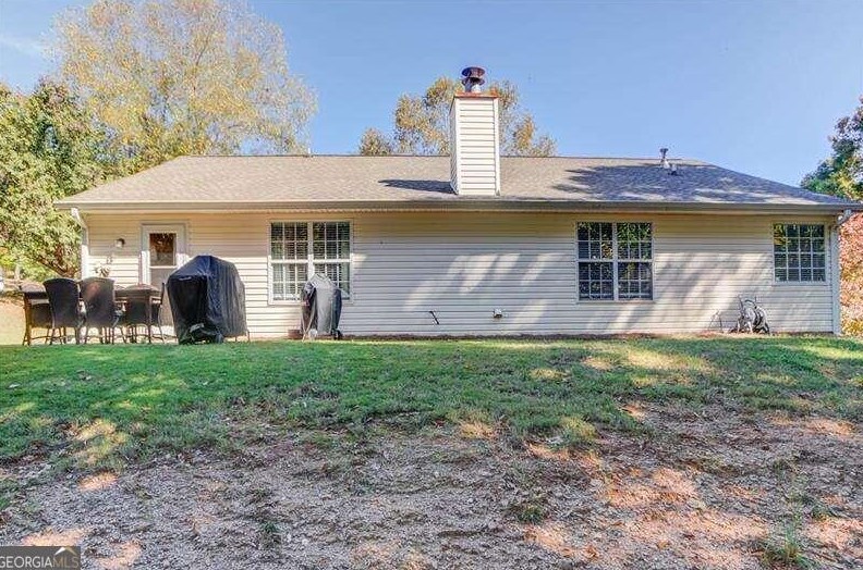 4624 Fox Forrest Dr, Flowery Branch GA  30542-3490 exterior