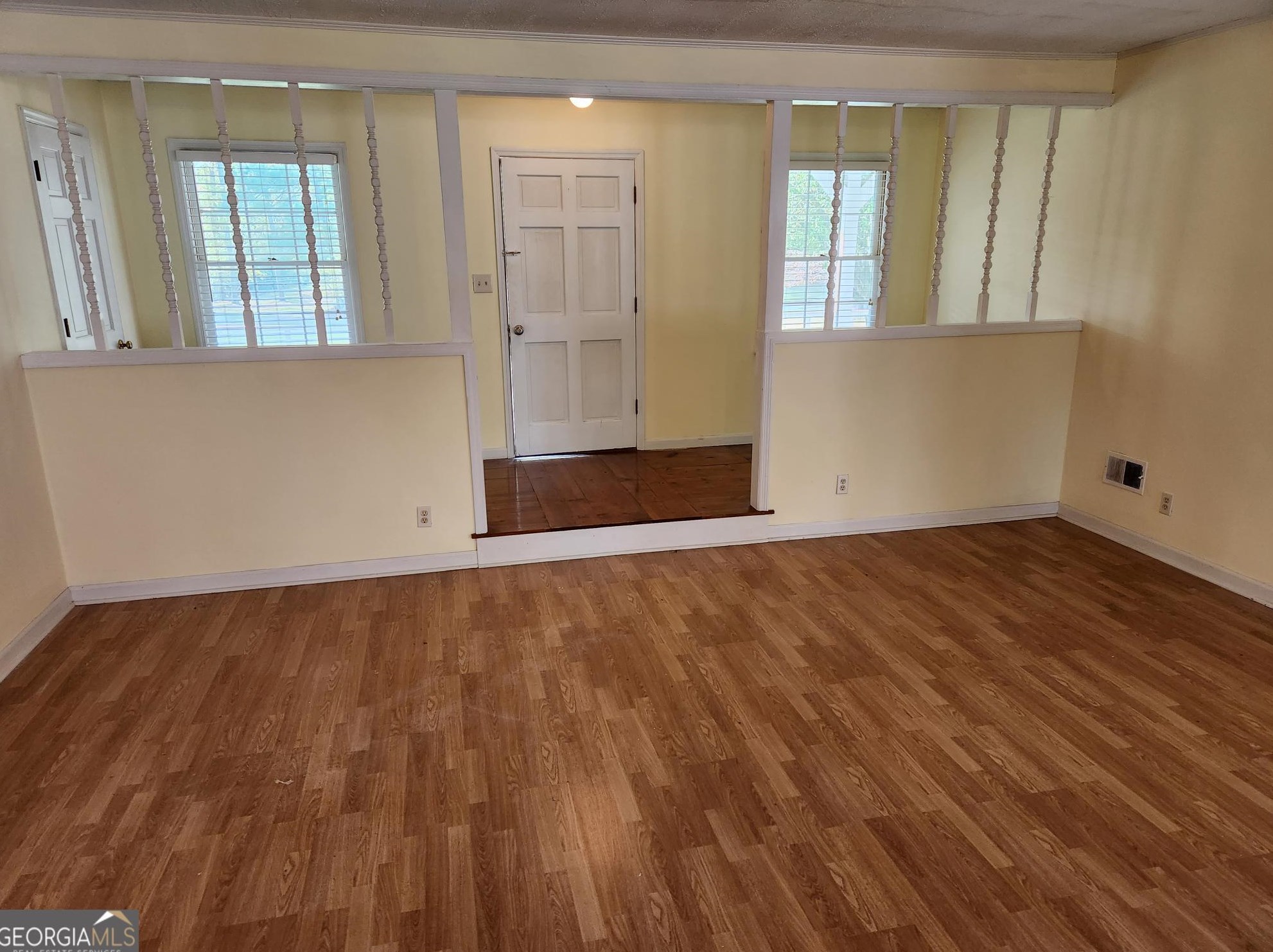 141 Deerfield Ln, Fayetteville, GA 30214