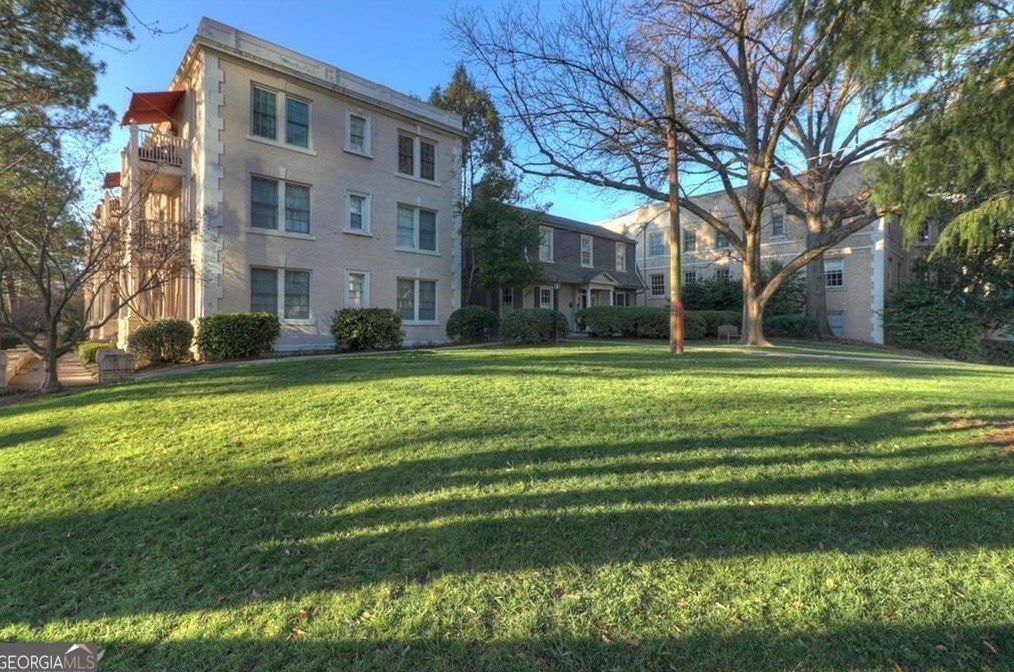 2222 Peachtree Rd Nw Apt B5, Atlanta, GA 30309