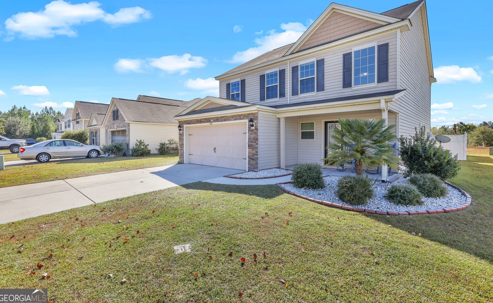 208 Bender St, Hinesville, GA 31313-8081