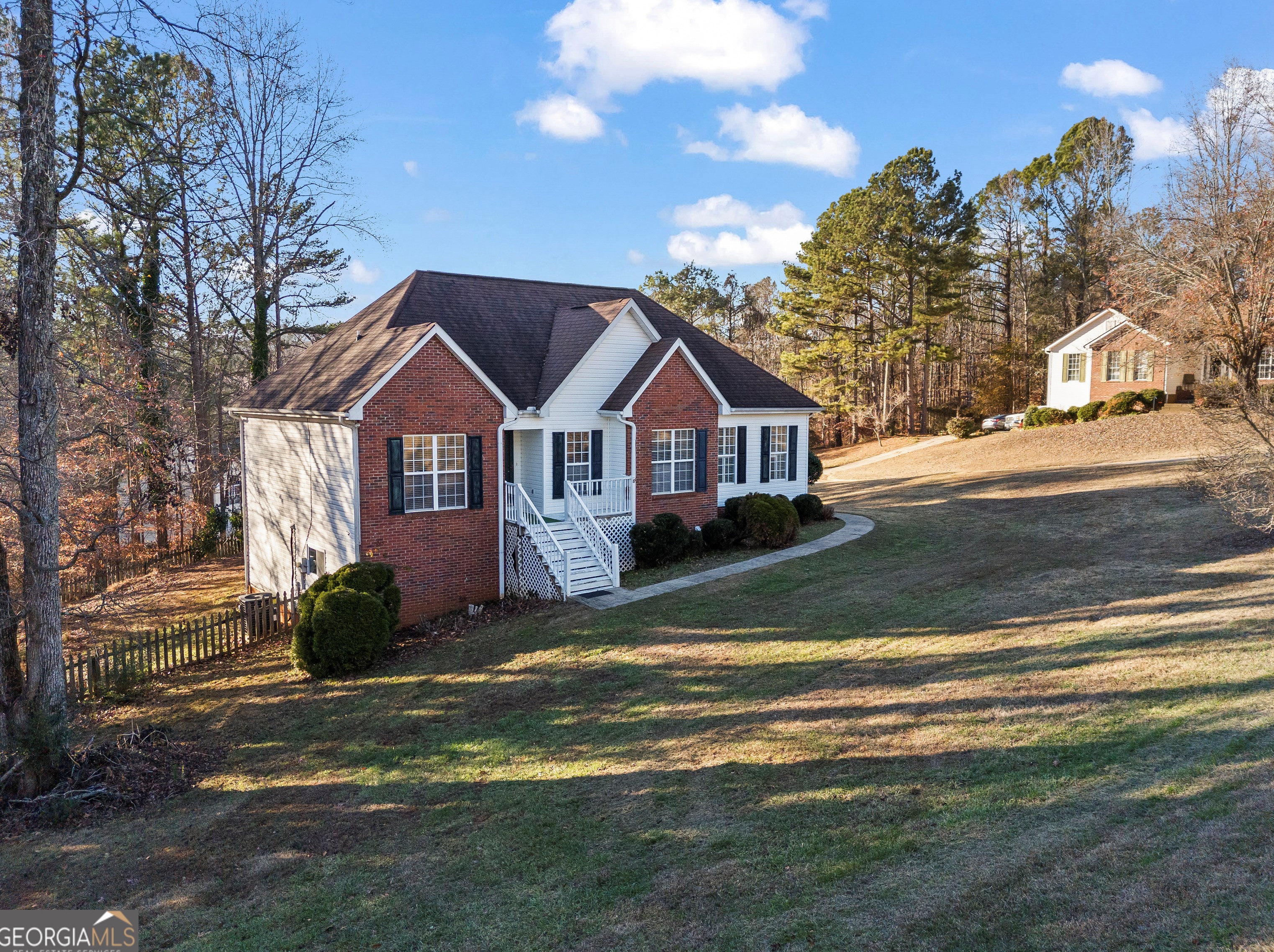 5421 Amherst Way, Flowery Branch GA  30542-5188 exterior