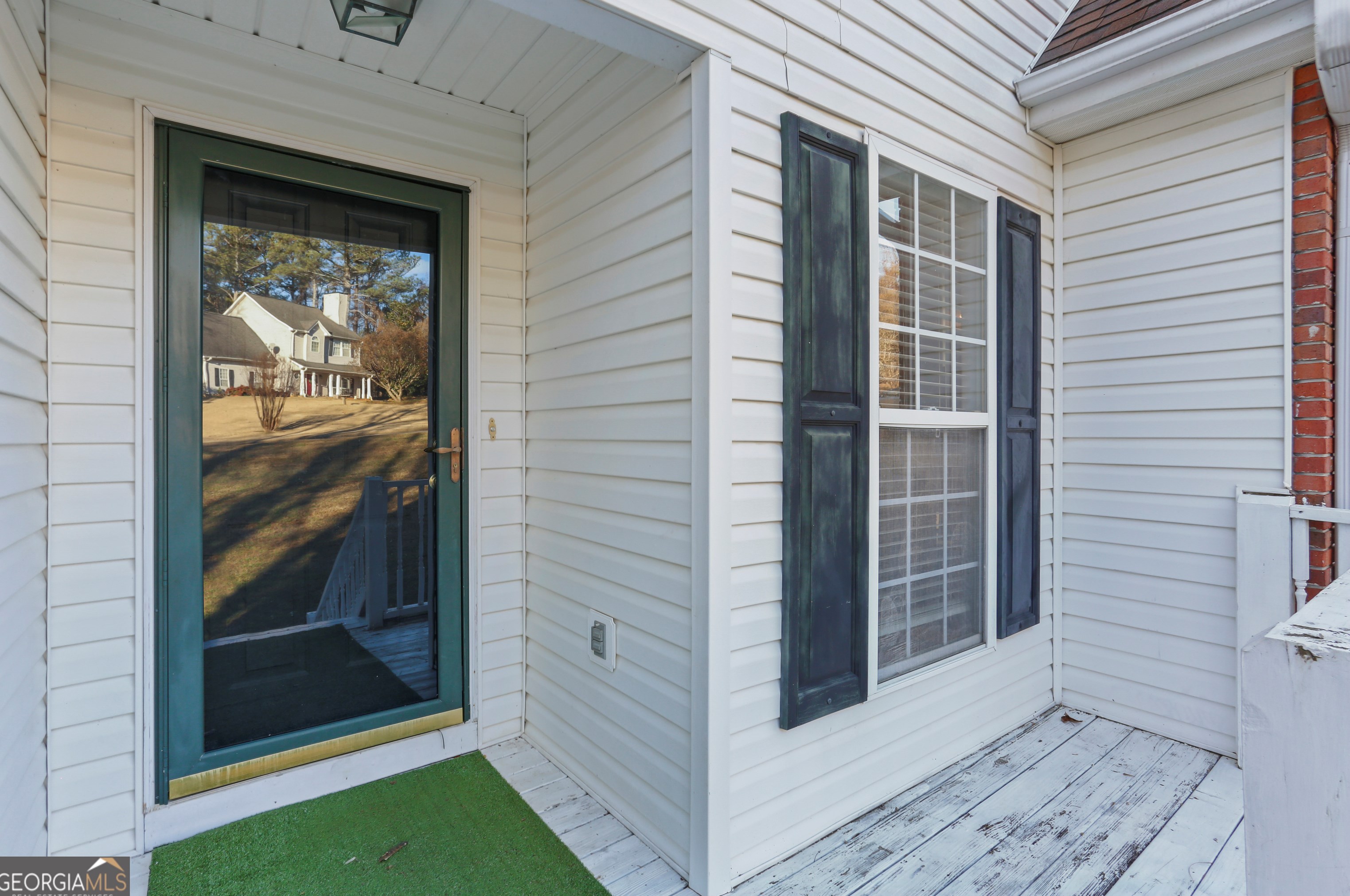 5421 Amherst Way, Flowery Branch GA  30542-5188 exterior
