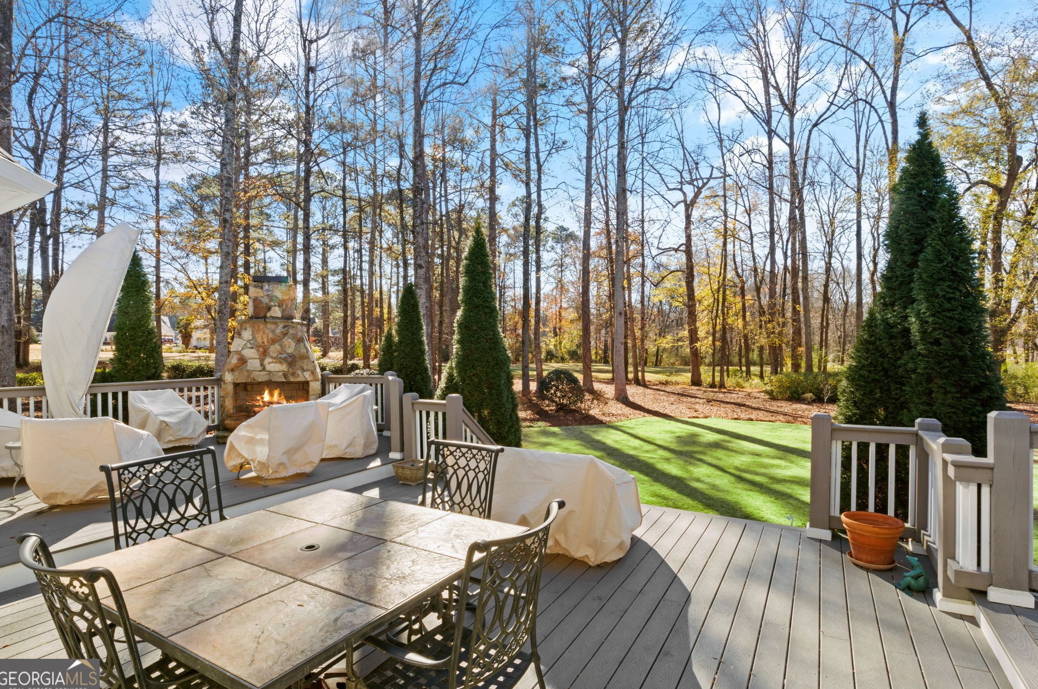 50 Inverness Way, Newnan GA  30265-1288 exterior